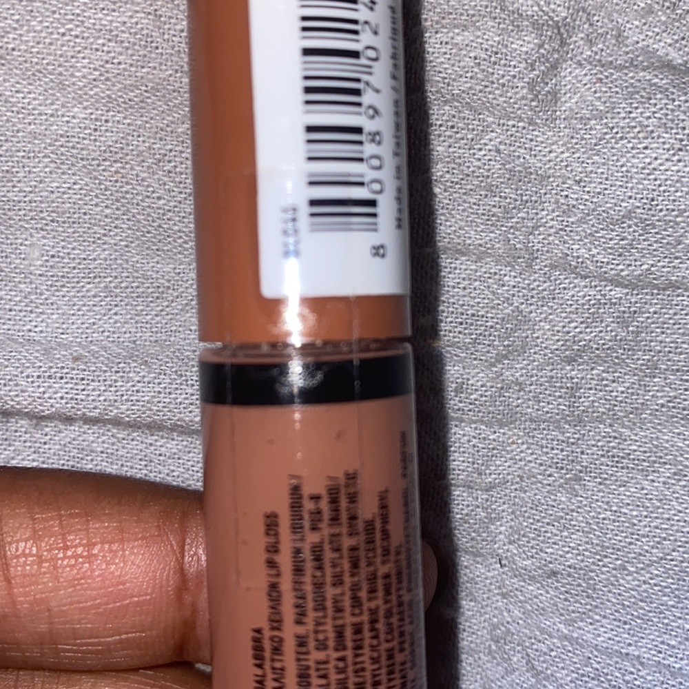 NYX Butter Gloss “Butterscotch” - Picture 3 of 4